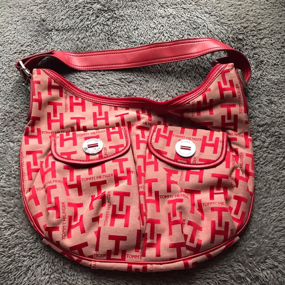NWOT Tommy Hilfiger purse